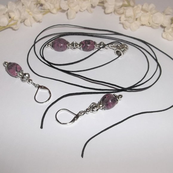 Purple Earring and Necklace Set Fashion Accessory Handmade Beaded Gift Idea 6884 - Picture 4 of 9